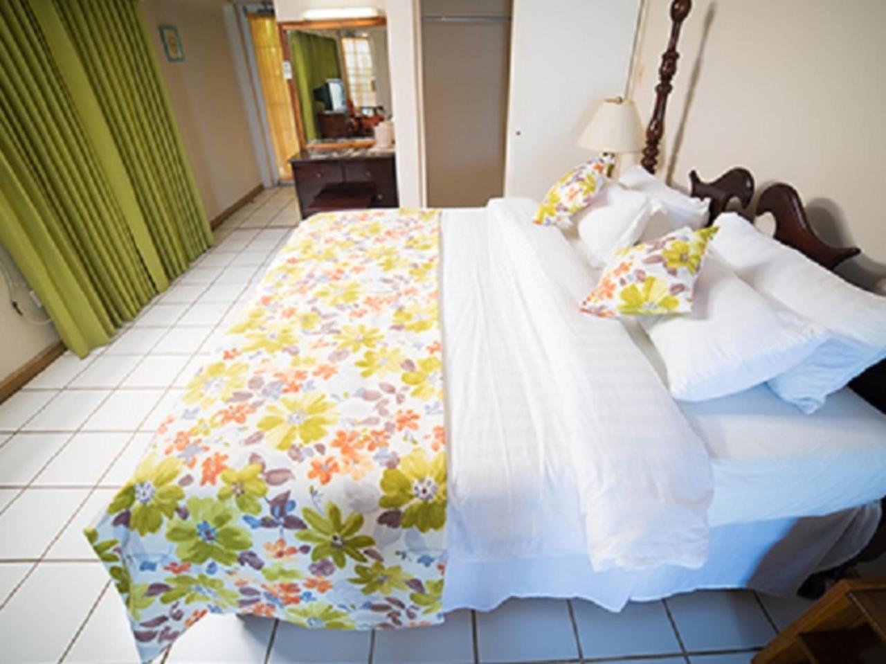 Treasure Beach Hotel Exterior foto